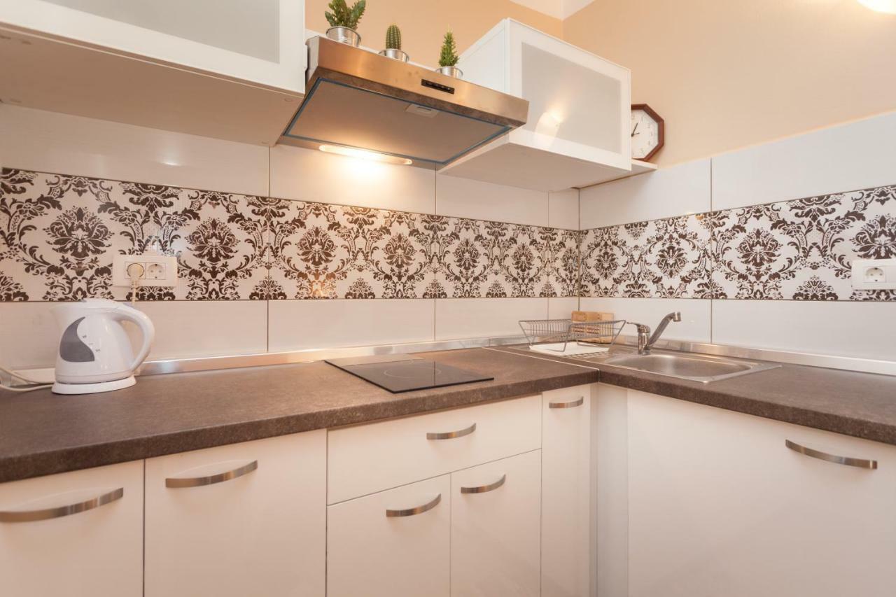 Nice Apartment In The City Center Rovigno Esterno foto